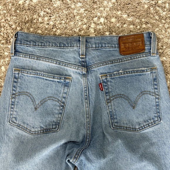 Levi's WEDGIE Premium High Rise Waisted Blue Denim Jeans - Picture 5 of 11